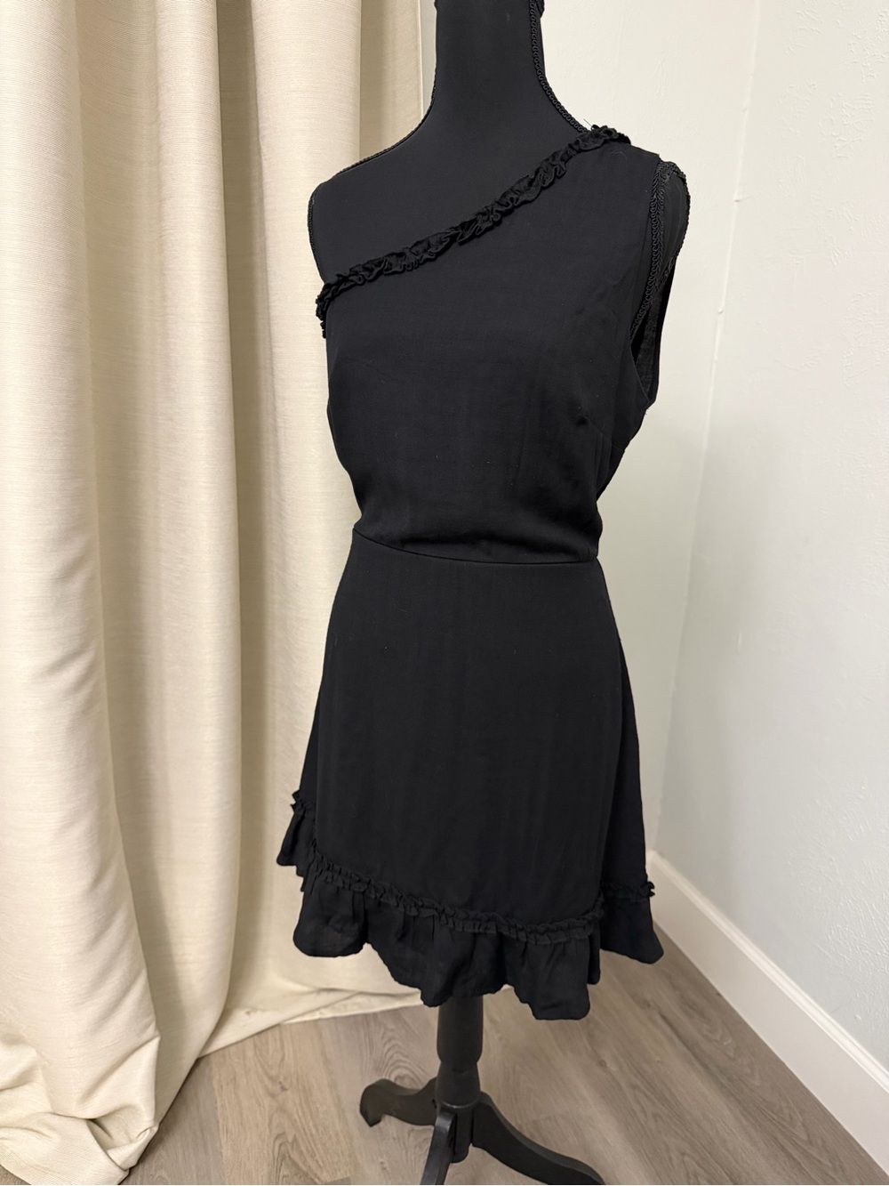 One-Shoulder Black Ruffle Mini Dress - Picture 2 of 7